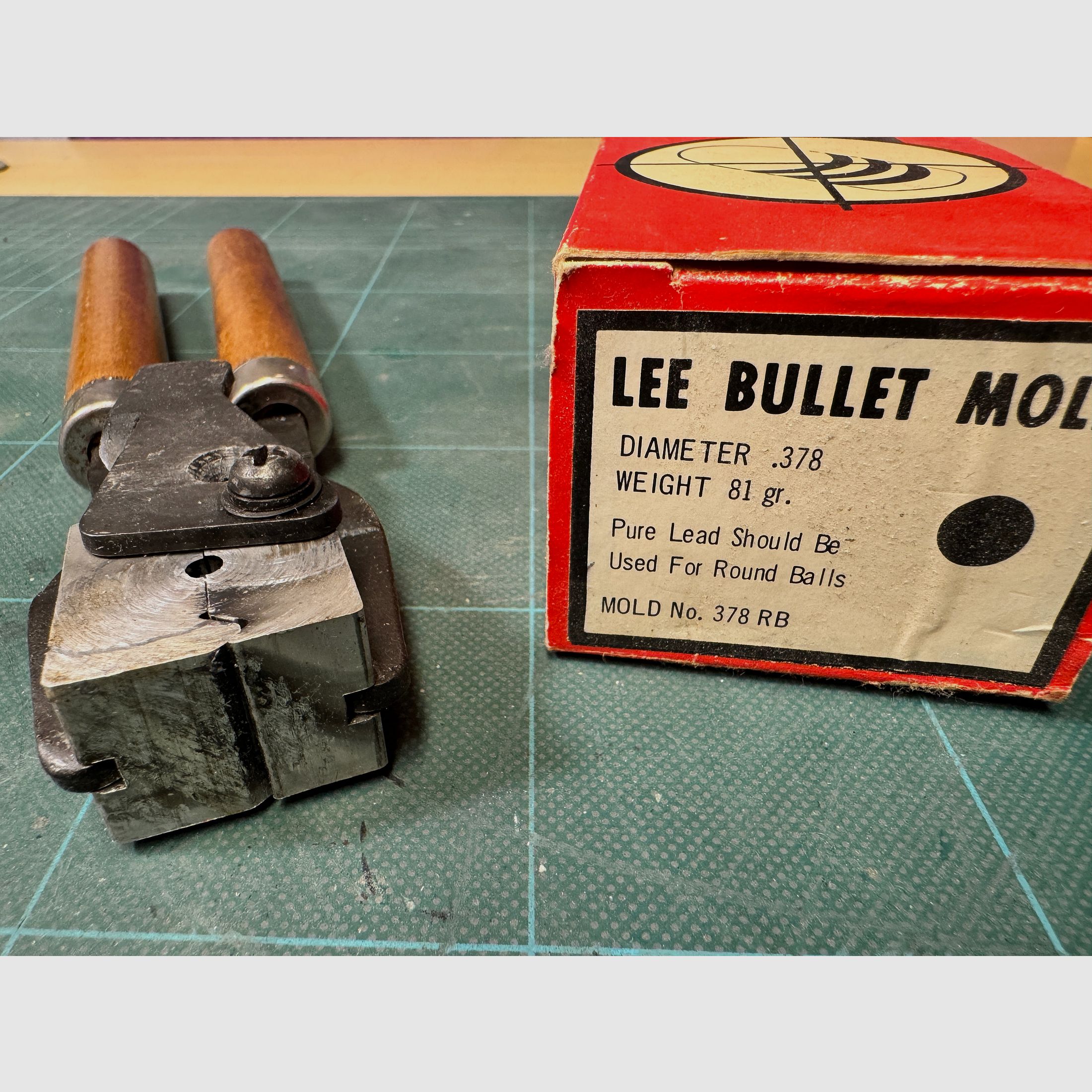 Giesskokille Vorderlader Lee Bullet Mold 378 RB  81gr. für .378 Rund Kugeln