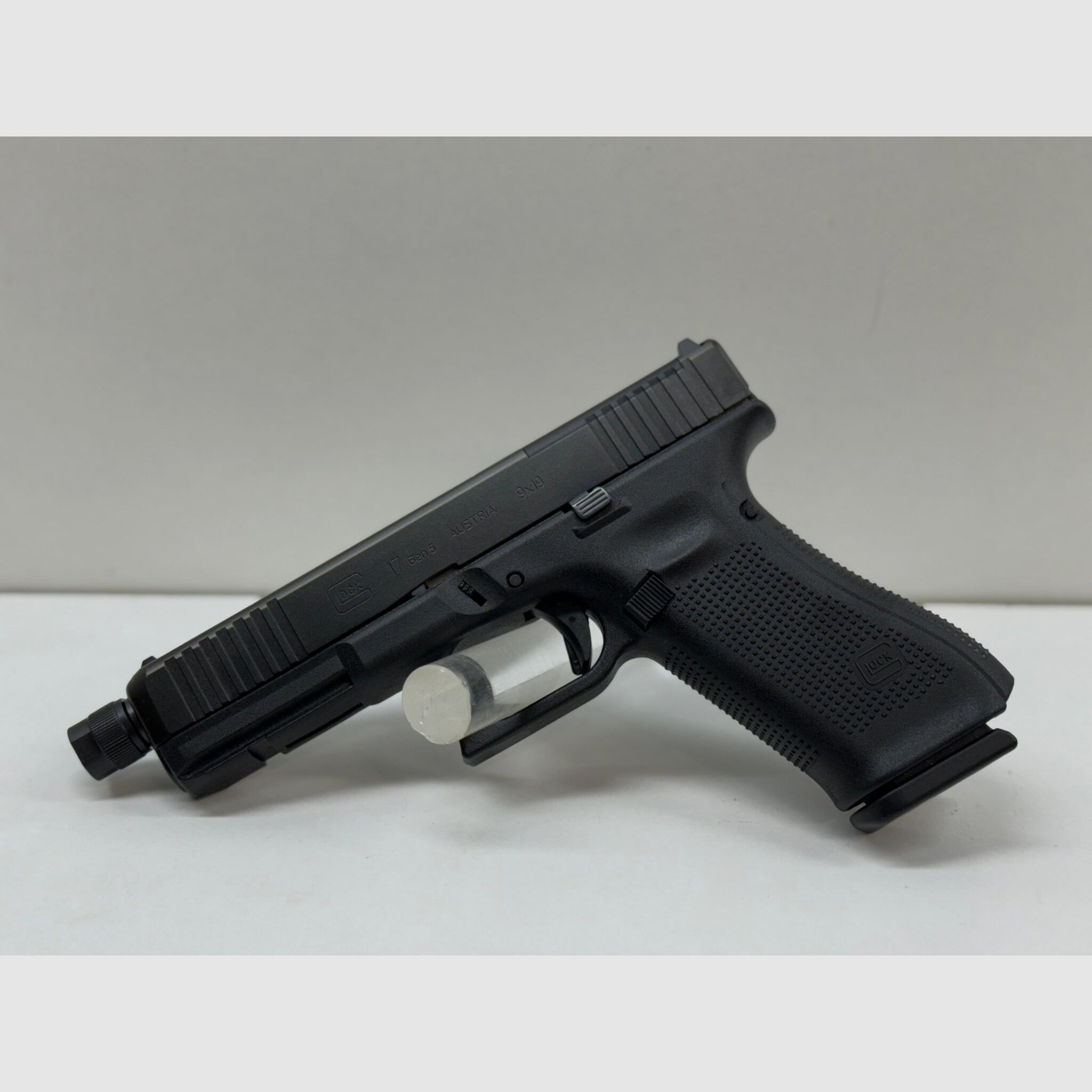 Glock 17 Gen5 M.O.S. FS FXD mit Gewindelauf