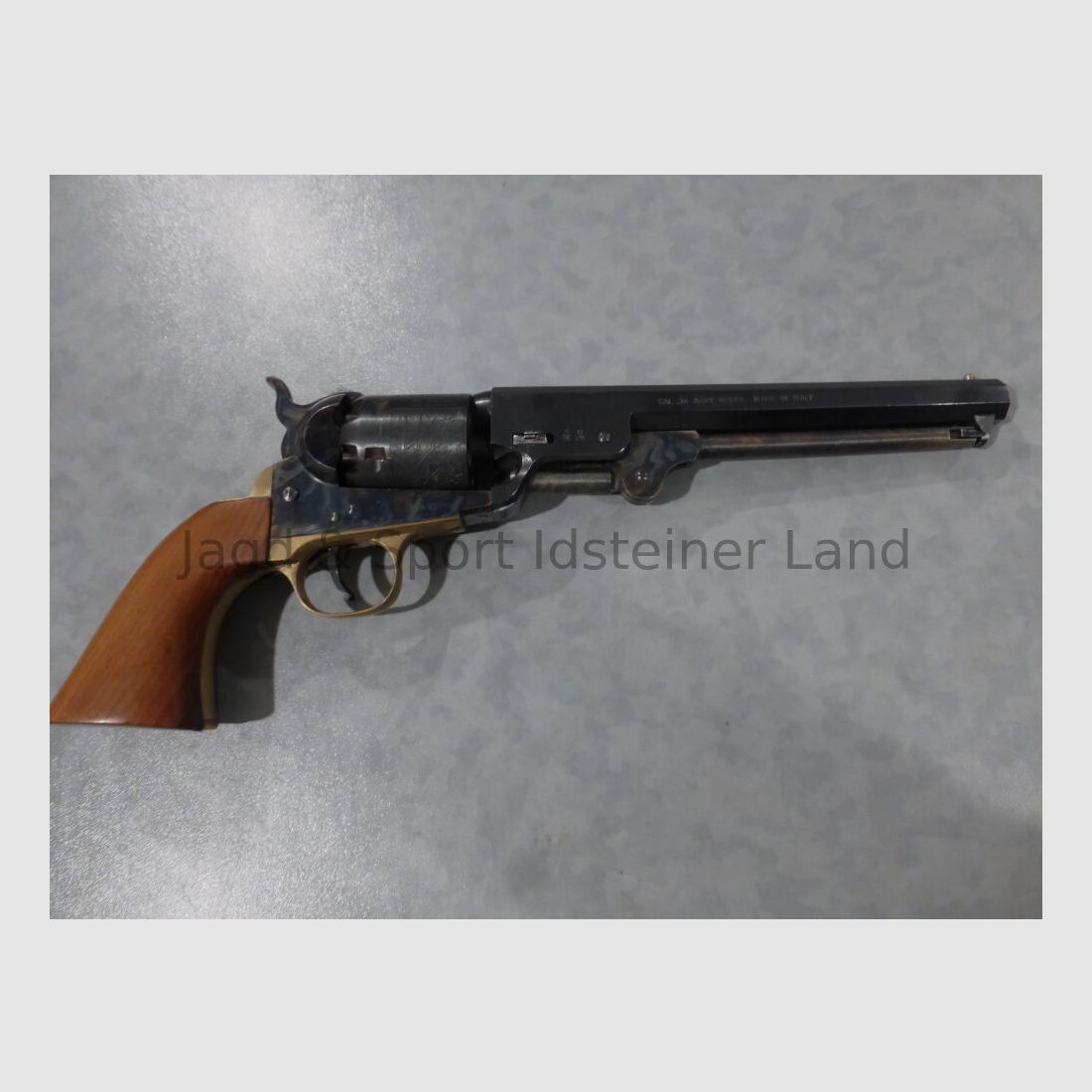 Hege-Uberti Navy