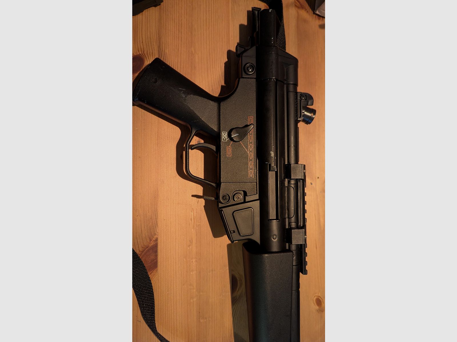 Airsoft MP5 A5 AEG 0.5J (defective) incl. accessories