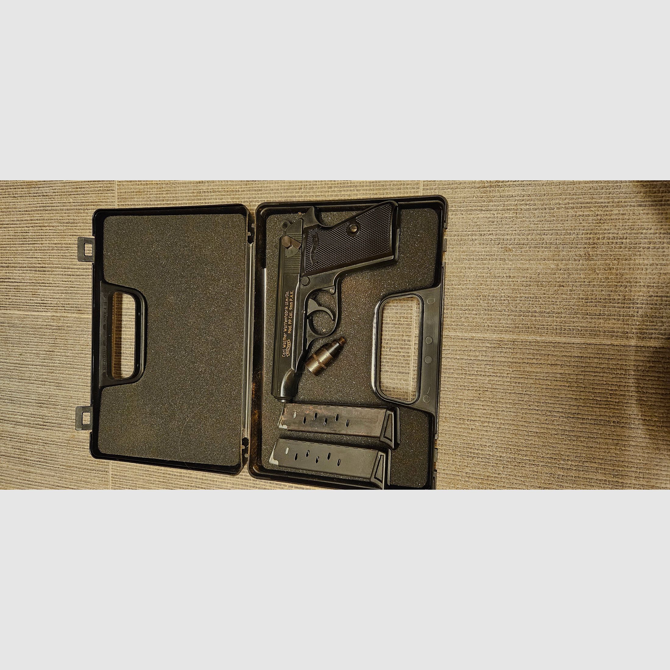 Walther PP- 9mm P.A.K. brüniert