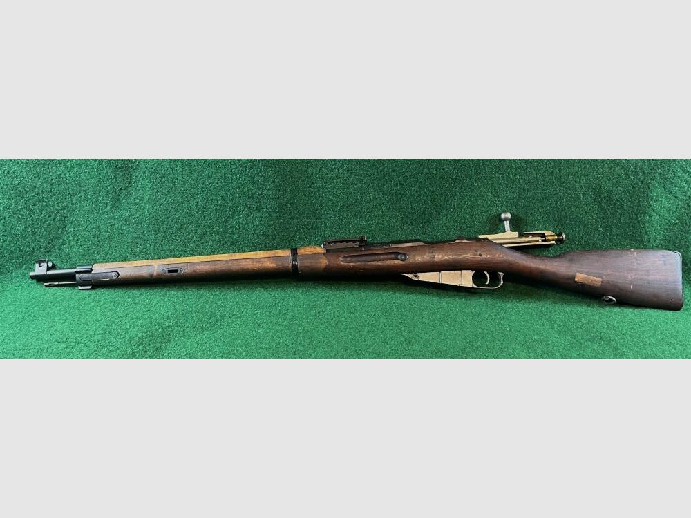 Mosin Nagant M27	 7,62x54R