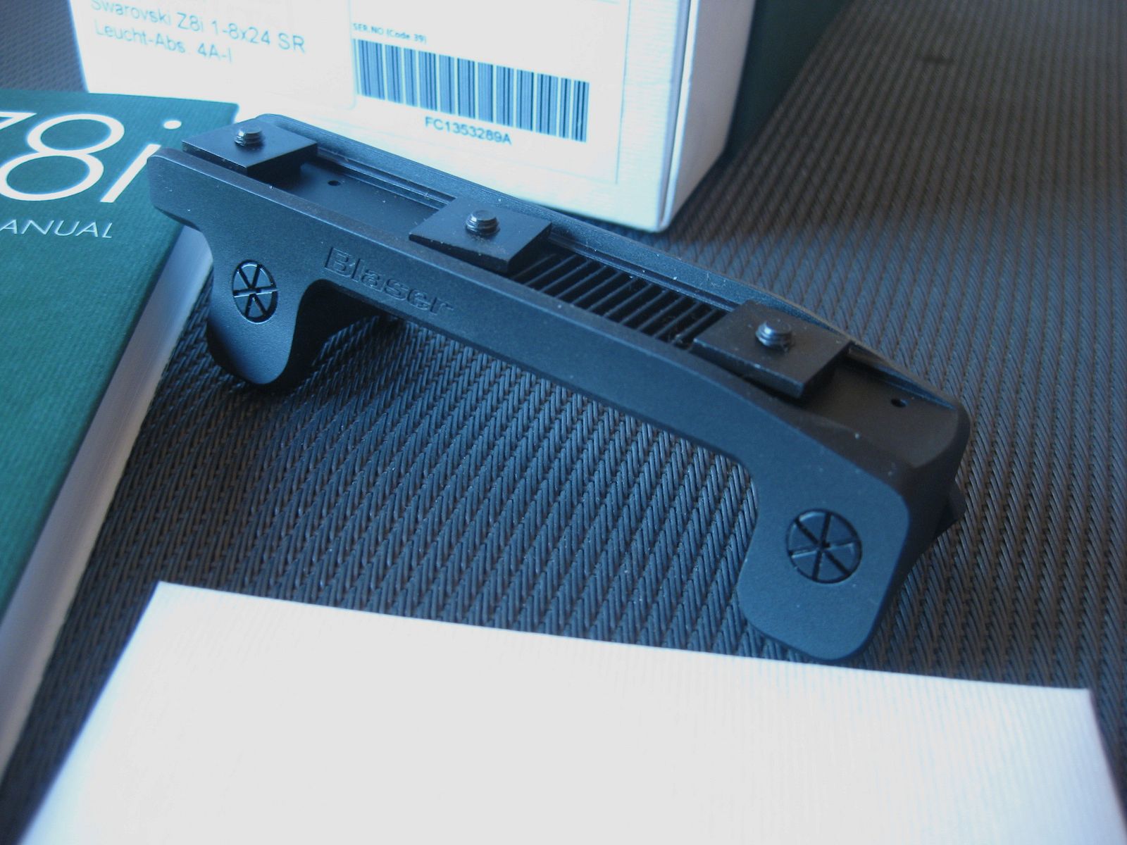 LIKE NEW TOP Swarovski Z8i as 1 - 8 x 24 SR Abs. 4A-i and orig. Blaser saddle mount (high)! No ZEISS-LEICA-SAUER-MAUSER-GPO