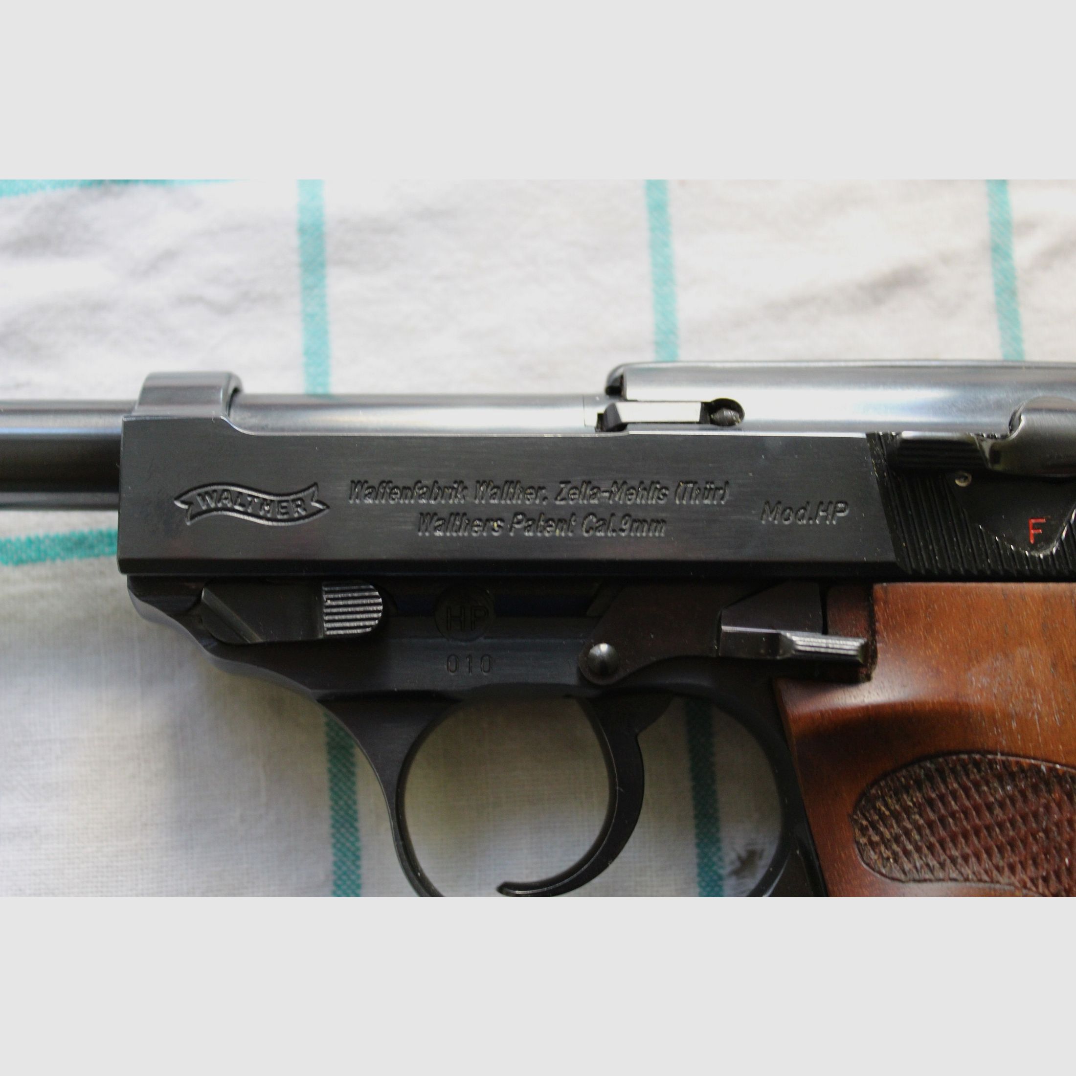 Walther Mod. HP 9mm Luger Jubiläumsmodell 60 Jahre Walther Heerespistole