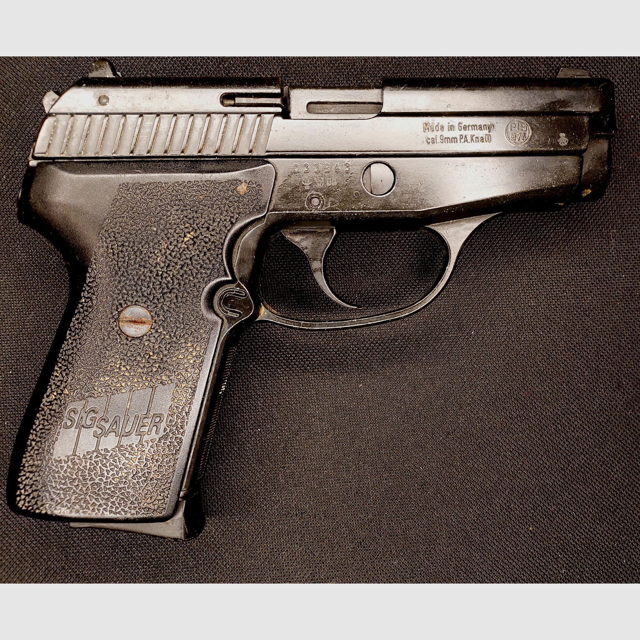 Sig Sauer P239 pistolet d'alarme au calibre 9 mm P.A.K. (PTB 696)