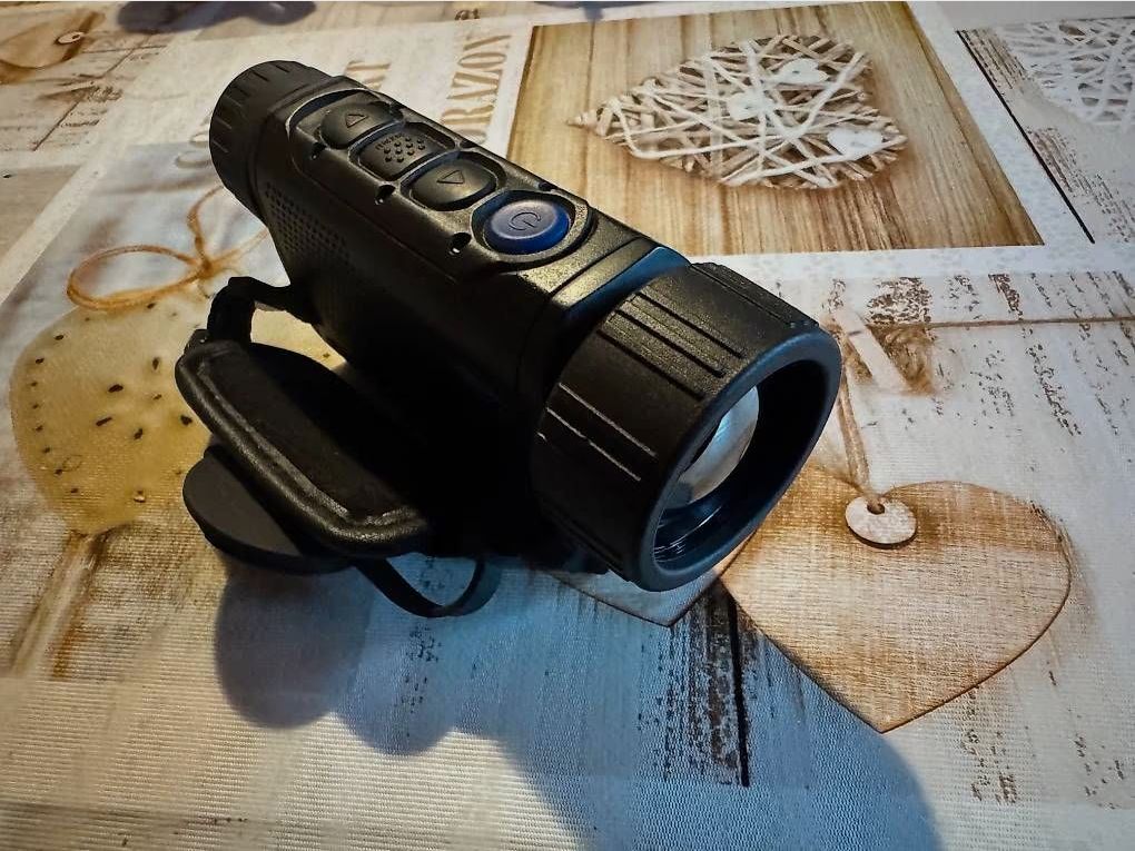 Pulsar Axion 2 XQ35 Pro Wärmebildkamera