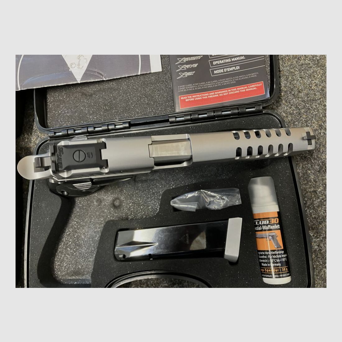 Sig Sauer X-Six P226 Club 30 mit Wechselsystem 9mm Luger