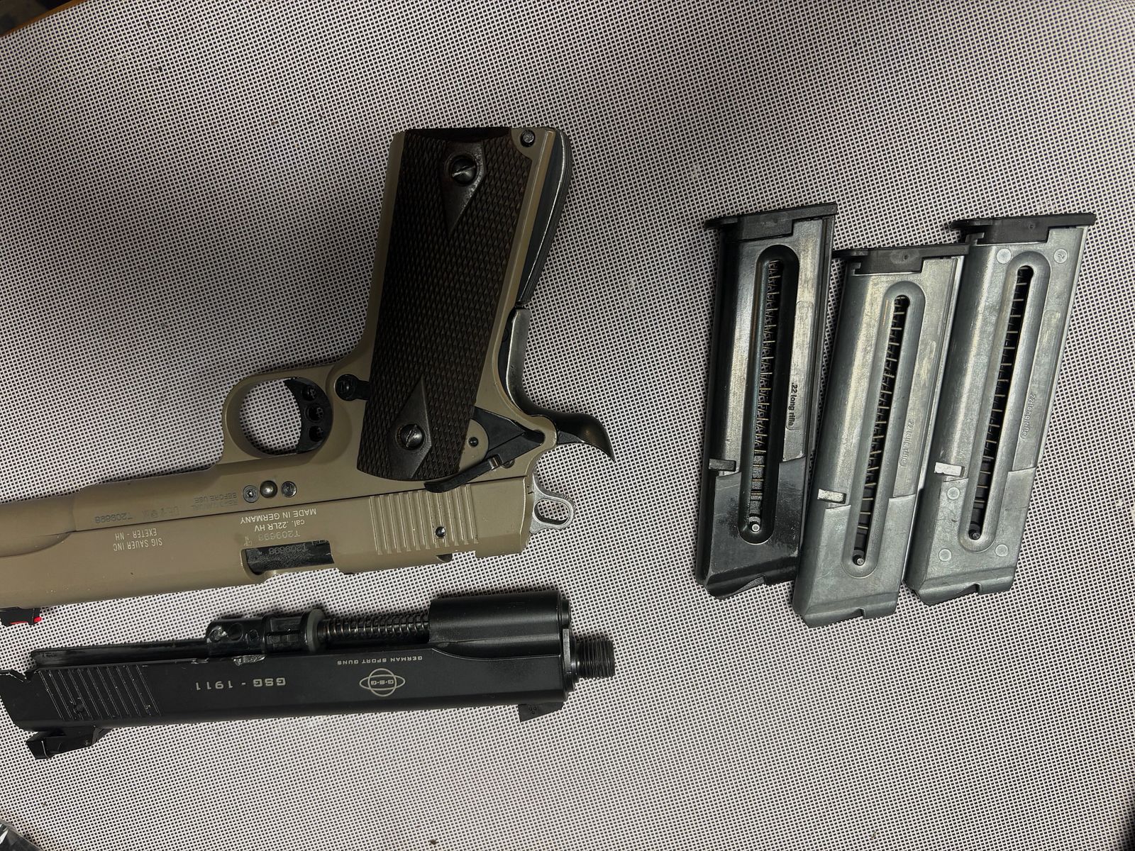 Sigsauer 1911-22