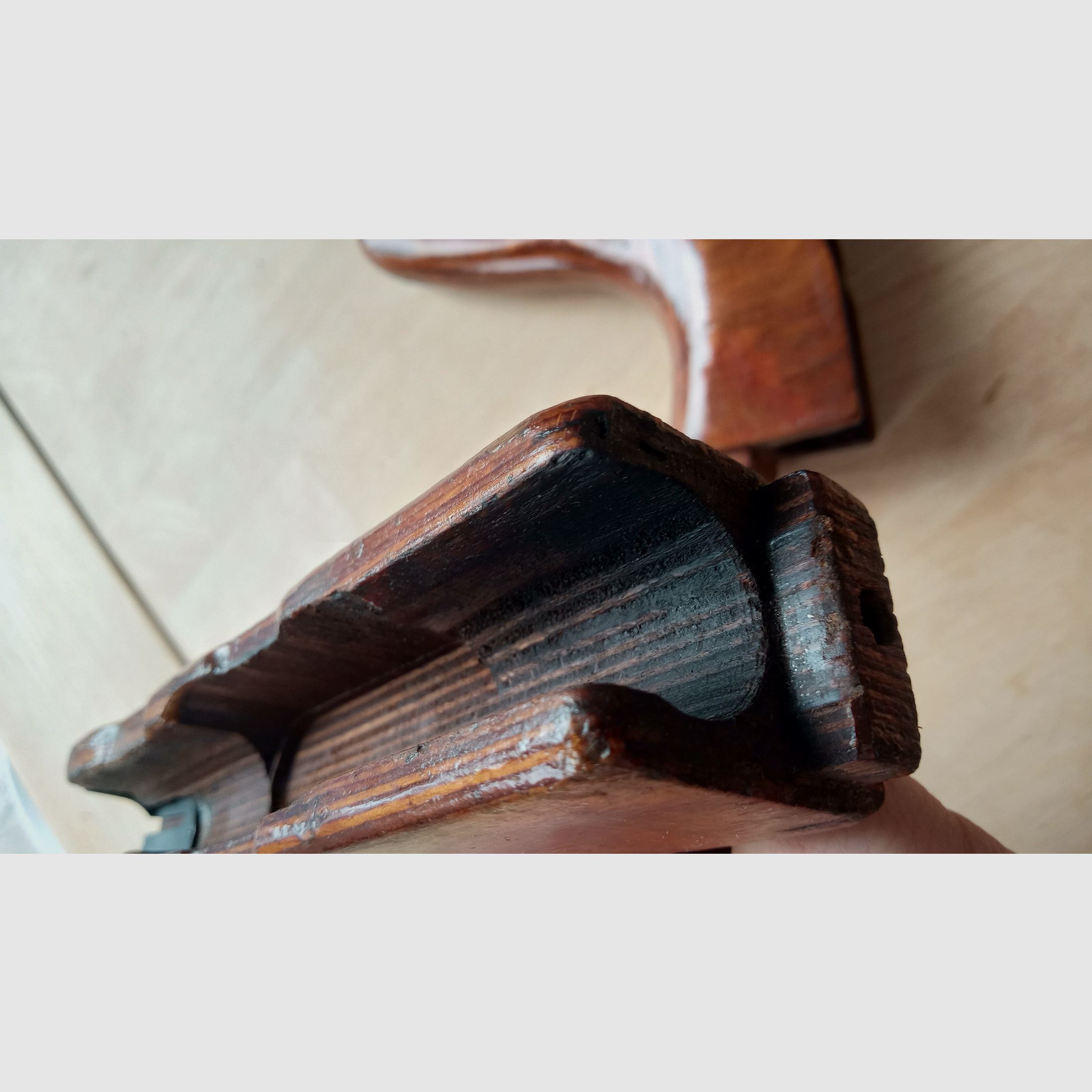 #1 Romanian AKMS lower handguard s.g. donkey-dick (Uluc) for underfolding stock laminated wood Romy Dong PM md.65
