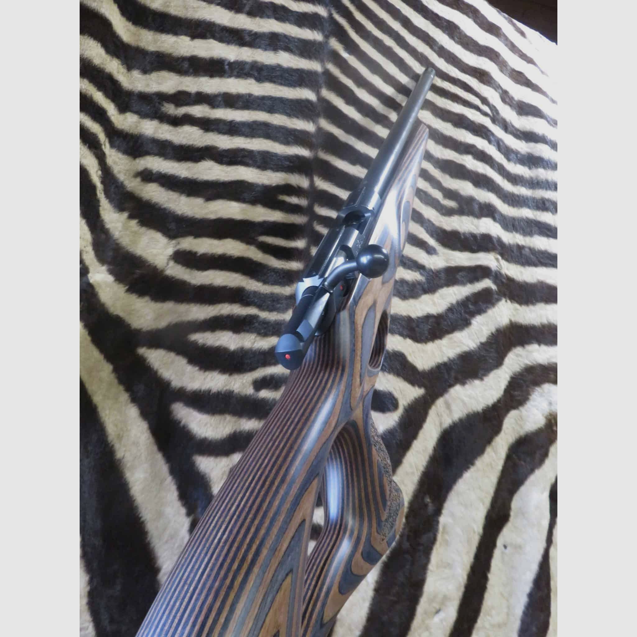CZ 457 Thumbole Repetierbüchse Kal.17HMR Lauf 52 cm Varmint mit Gewinde 1/2×20, Bild 9 von 9