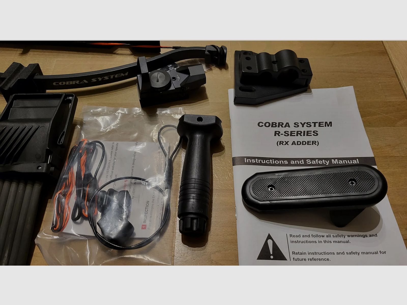 EK Archery Armbrust Cobra Adder Set, viel Zubehör