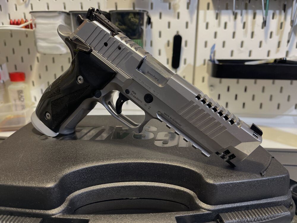 SIG Sauer P226 X-Five Skeleton (Mastershop)