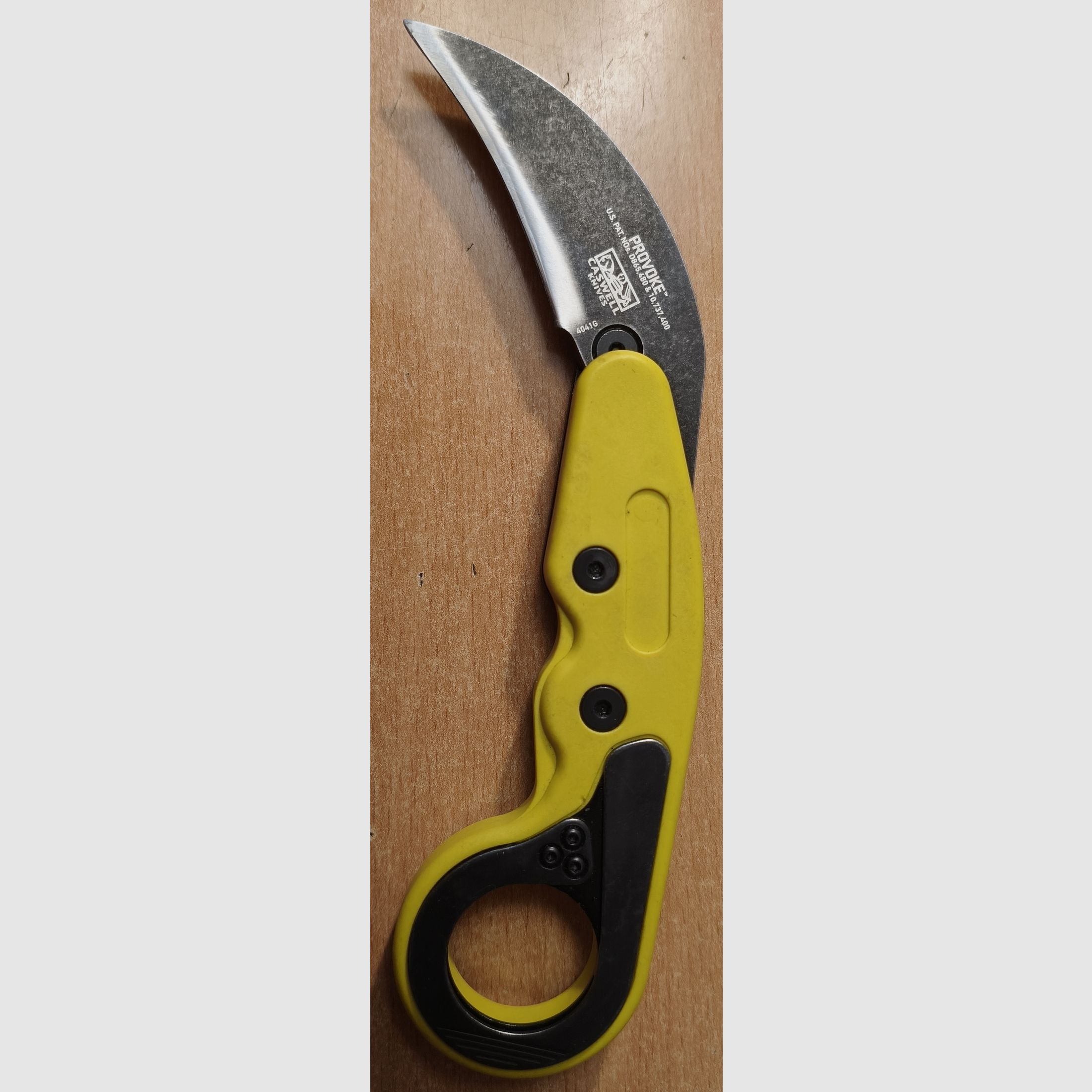 CRKT Caswell Knife Provoke Zap, amarillo