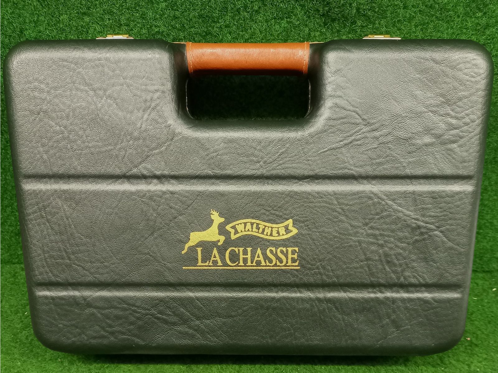 Destacar Walther P99 "La Chasse nach Wildmeister Duderstaedt"