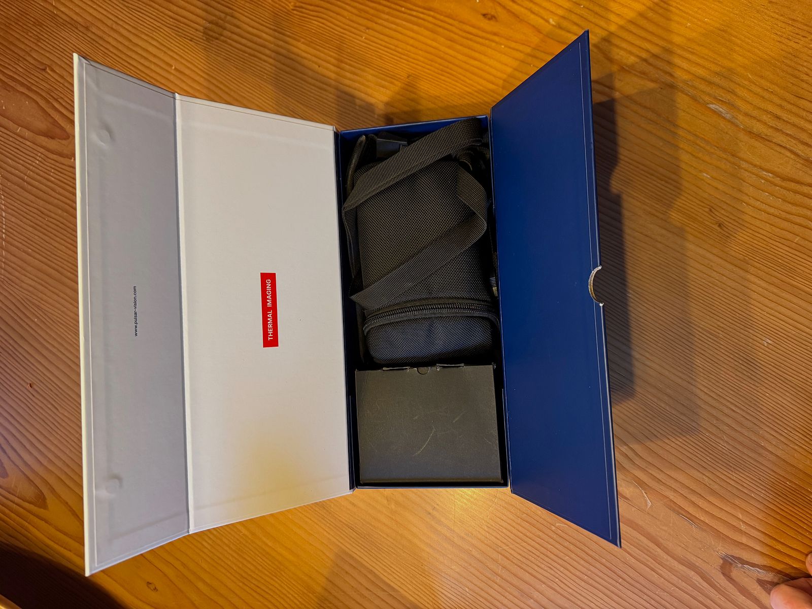 Pulsar Axion 2 XQ35 kamera termowizyjna