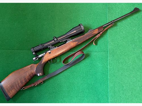 Sauer 90, 9,3x62 con Zeiss 3-15x56