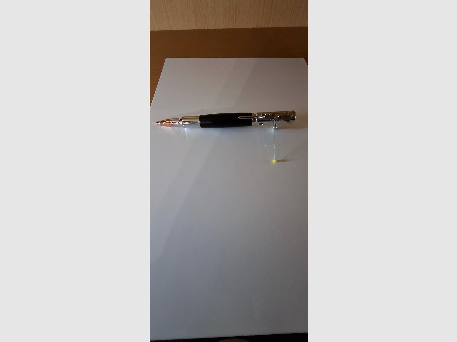 Vendo bolígrafos de caza en varias combinaciones.