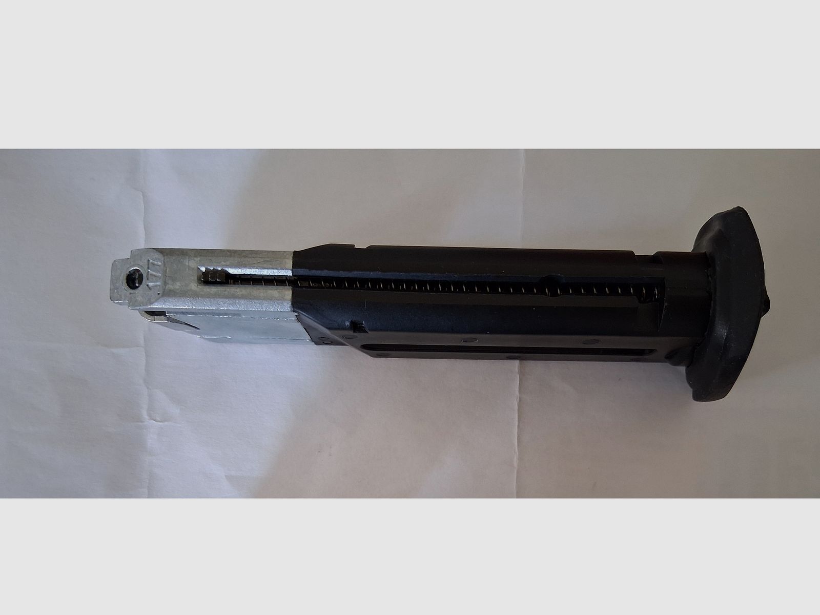 Magazine voor CO2 Pistool (Umarex) Elite Force Race Gun Kal. 4,5 mm Stalen BB, (als nieuw)