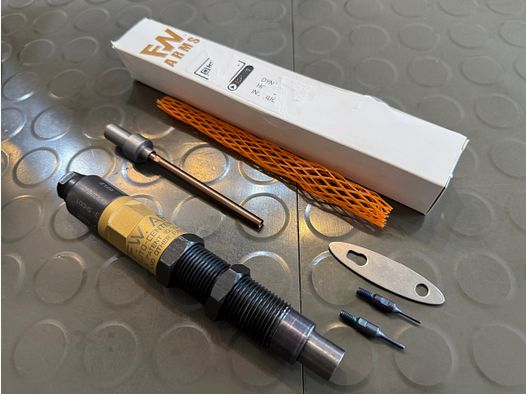 FW Arms Universal Decapper / Zündhütchen Ausstoßer 