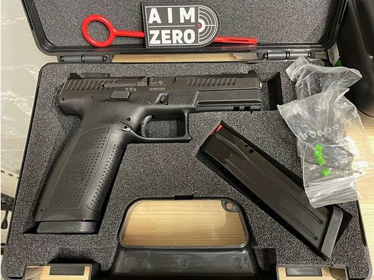 CZ P 10