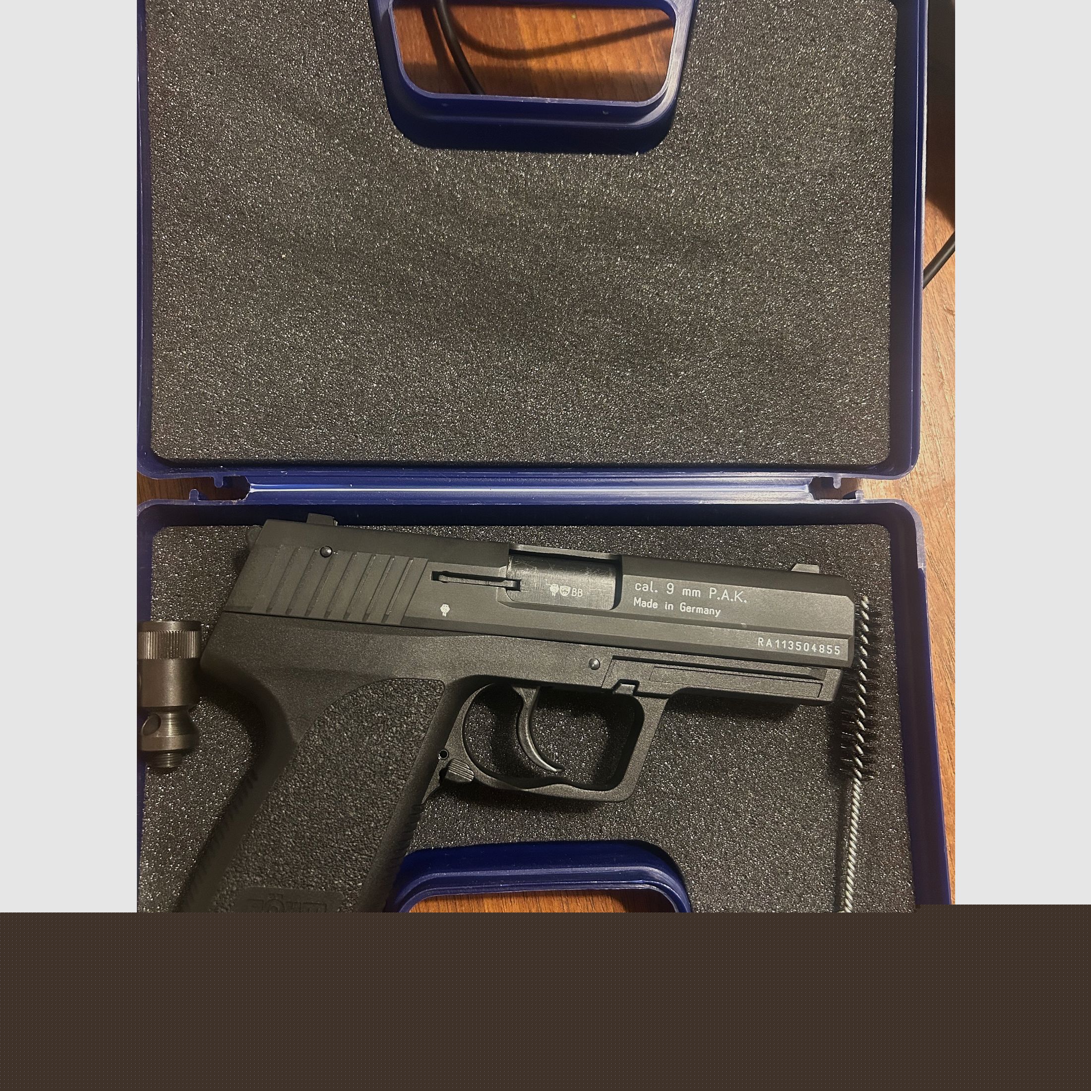 Pistolet alarmowy Röhm RG96 – w bardzo dobrym stanie