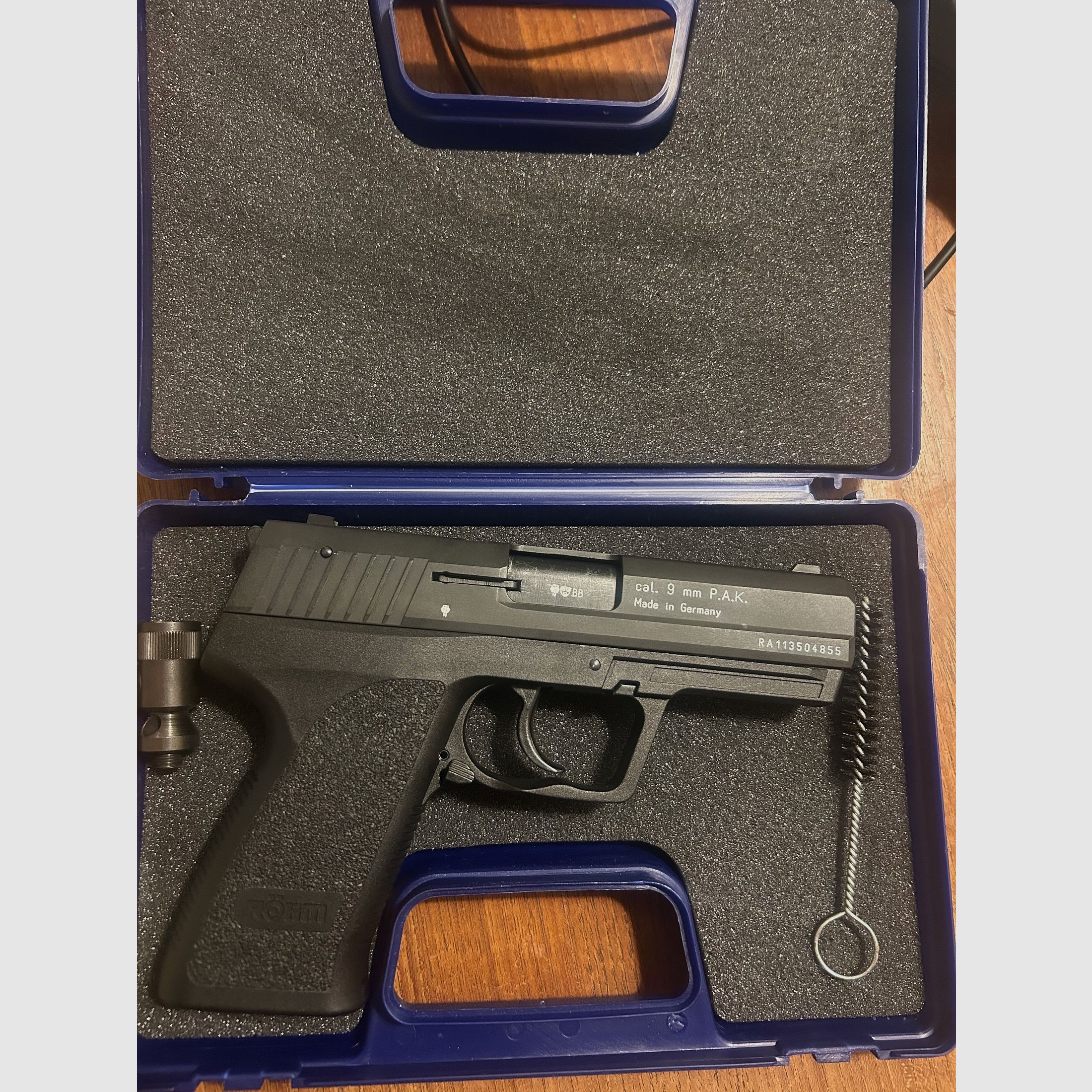 Röhm RG96 Schreckschusspistole mit Knallpatronen – sehr guter Zustand