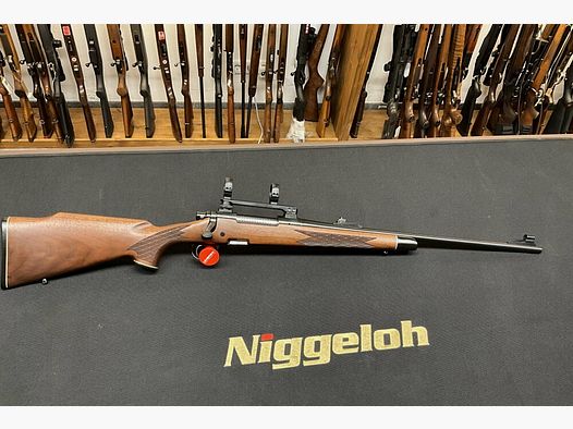 Remington 700 z montażem .30-06Spring