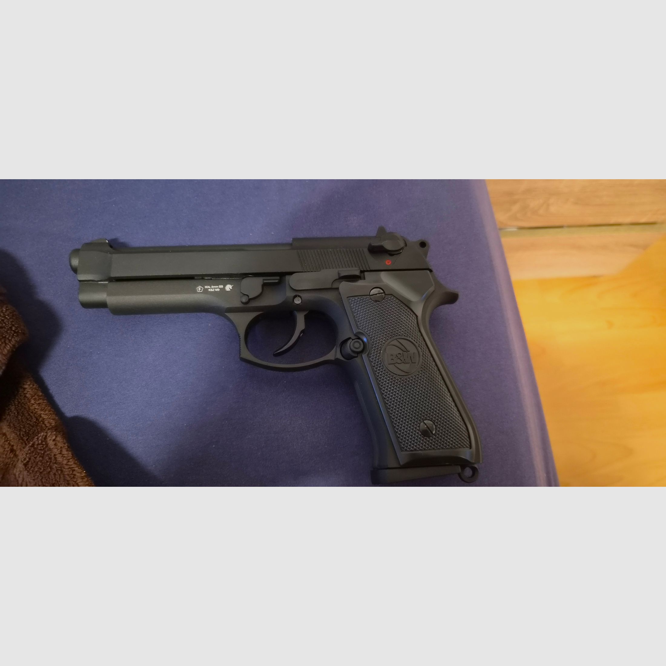 B&W Vollmetall airsoft m9 gbb 6 mm