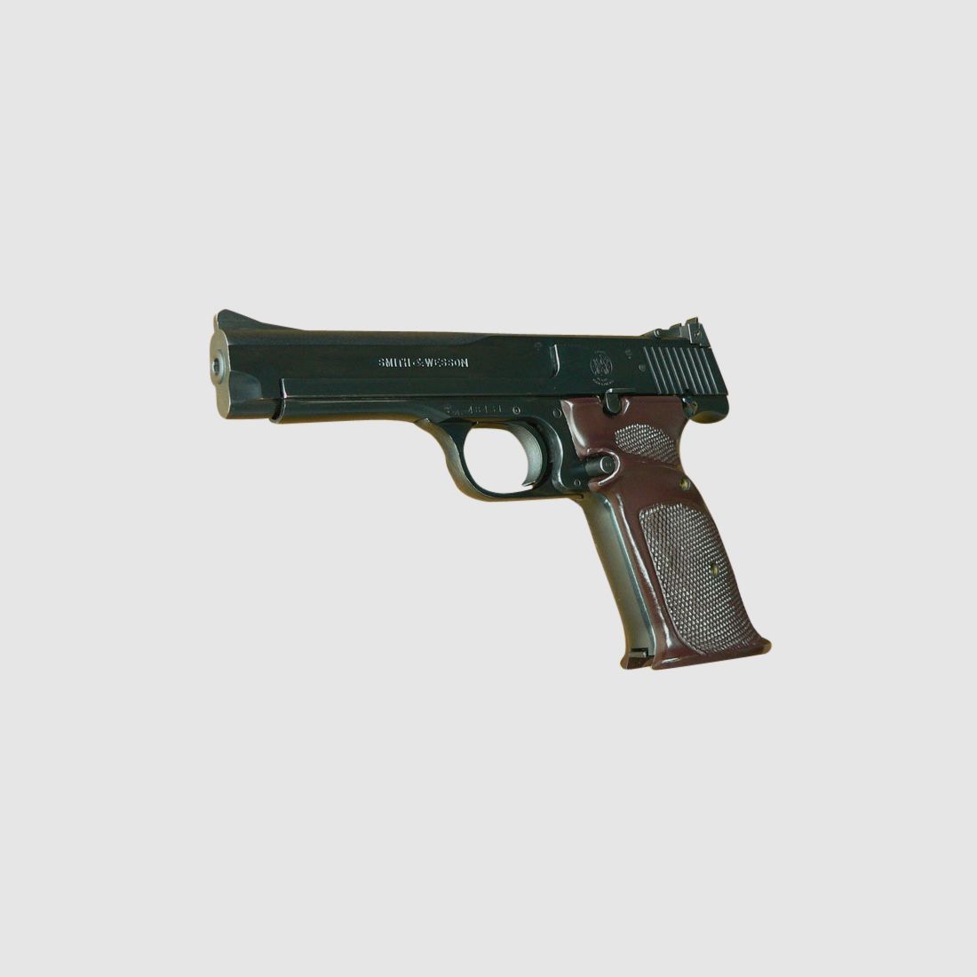 Smith & Wesson Model 46 pistol, caliber .22 lr