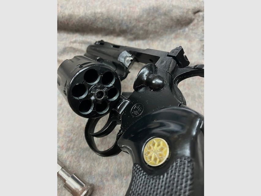 UMAREX - Python (PTB Nr. 282), unbenutzt, NEU, cal. 9mmK