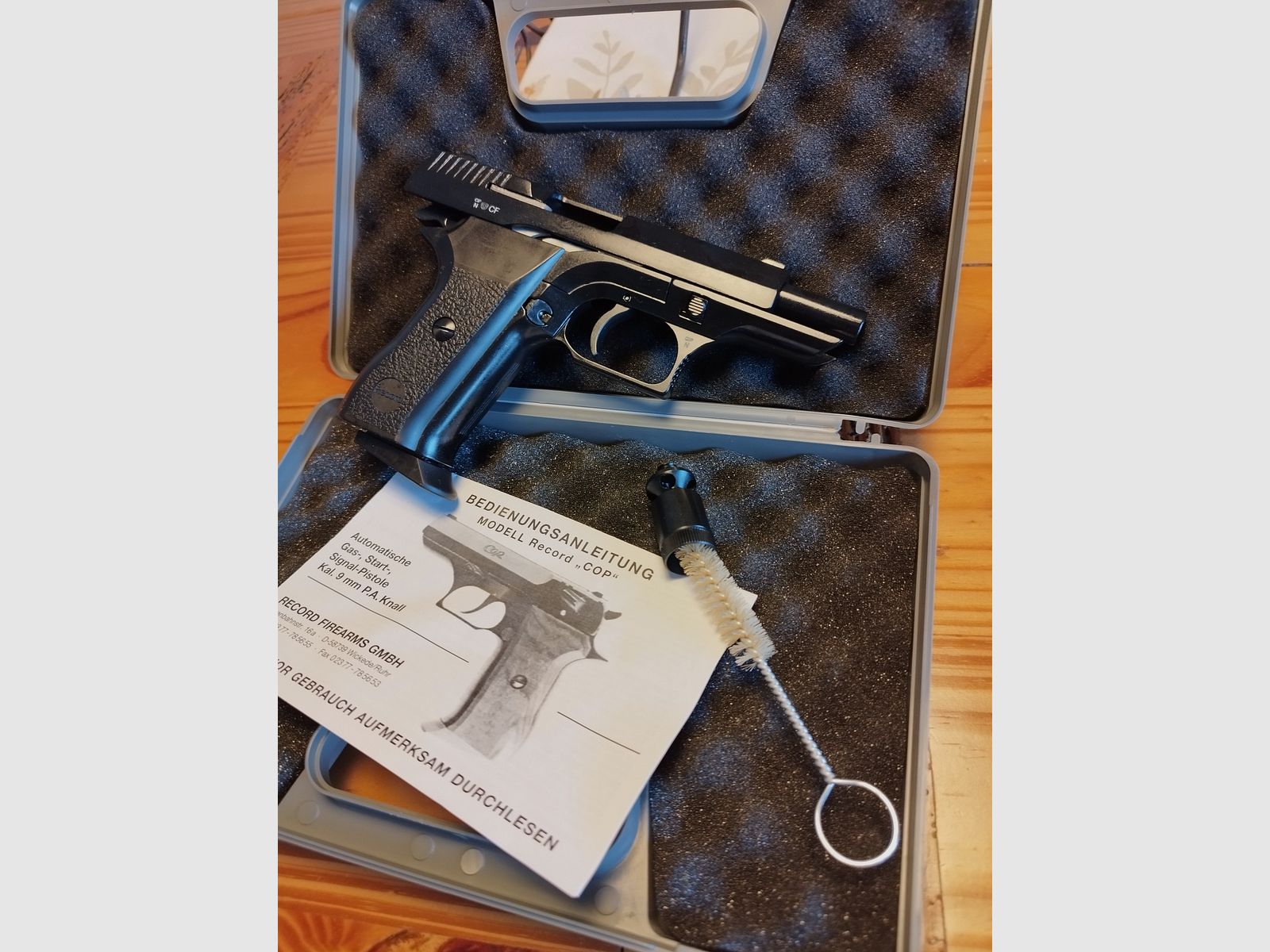 Record COP Schreckschuss Pistole 9 mm P.A.K brüniert !! Neuwaffe!!