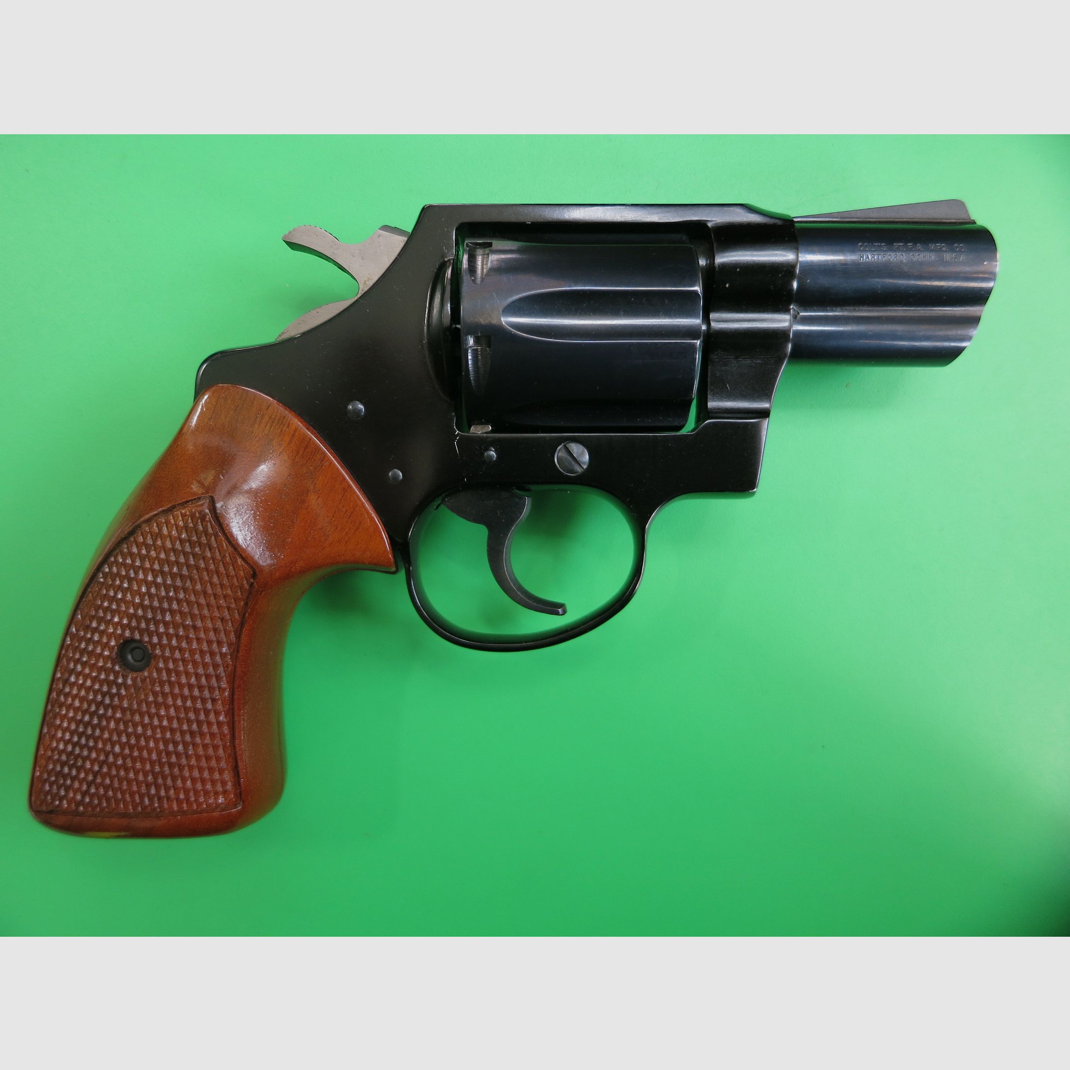 Revolver COLT Cobra .38 Special, 2" canon (large) CTG, arme de collection ou pour chasseurs #44