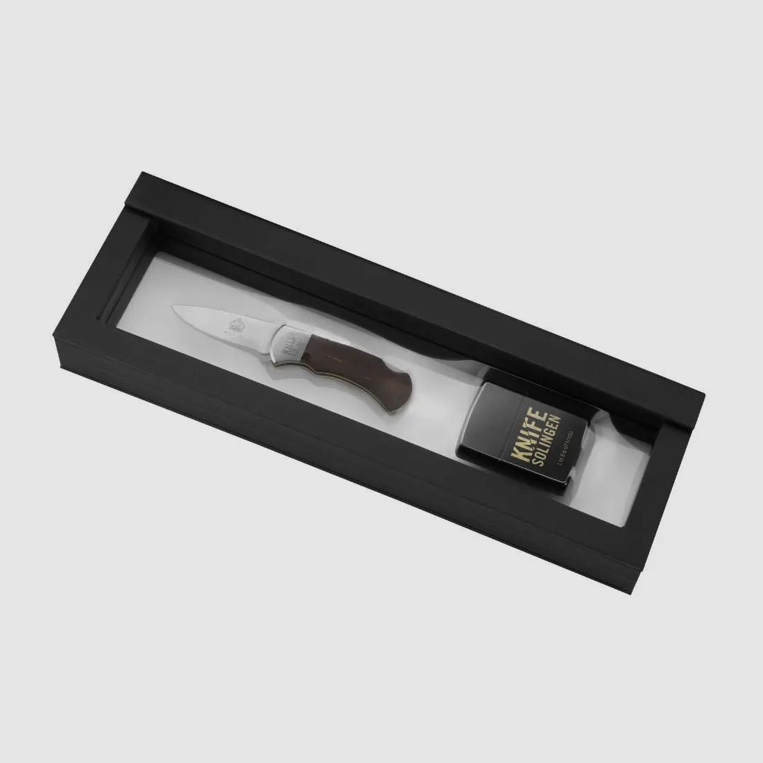 PUMA x KNIFE Solingen Set 2026 – Couteau, Zippo® et cadre | Limité