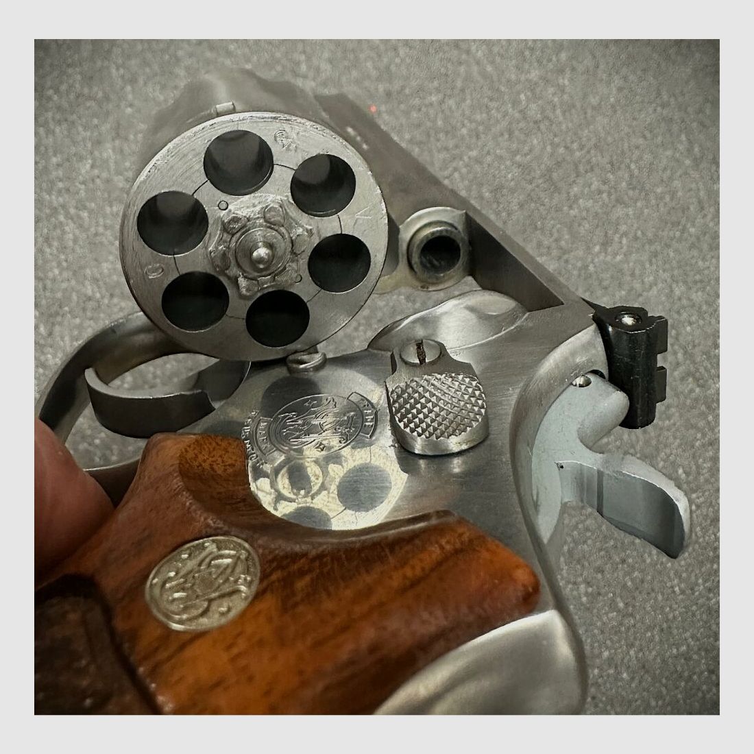 S&W Smith & Wesson 686-2