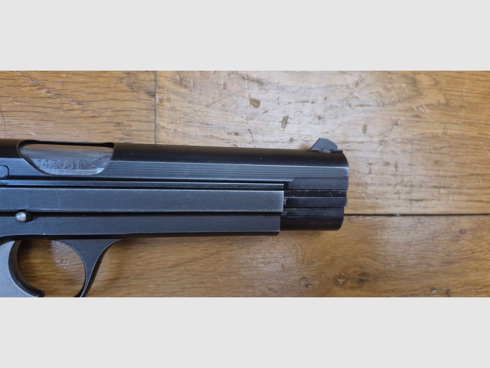 Bellissimo pistola SIG P210-2 – Mito del 9 para – Arma militare del 4° contratto – Circa 1965/68 – Bellissima brunitura – Funzionamento e canna da sogno – 1 caricatore aggiuntivo e fondina (il pacchetto completo!) forniti – Condizioni TBE+++!, immagine 22 di 25