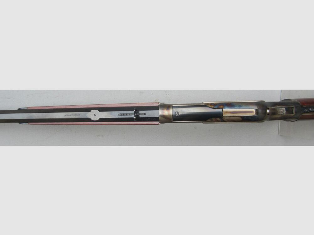 UBERTI WŁOCHY UBERTI Typ Winchester 1873 Karabin sportowy 24"
