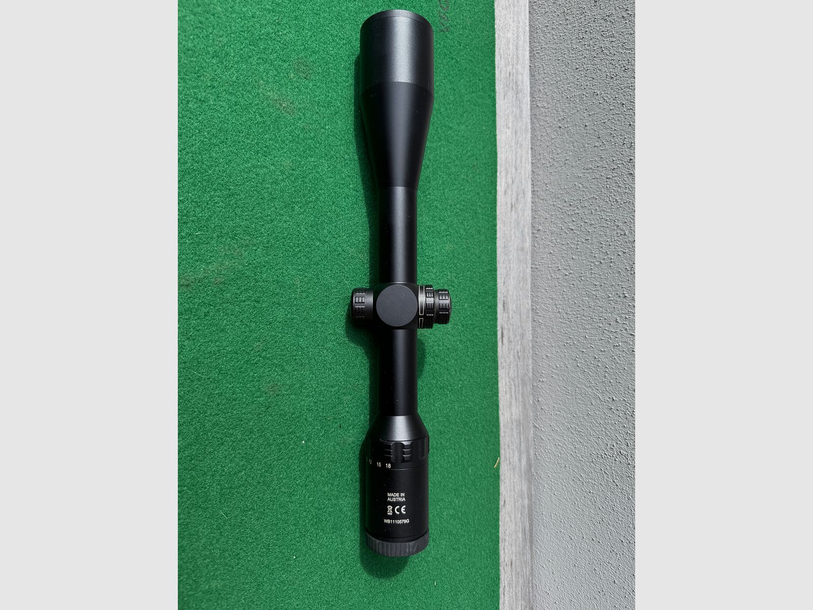 Kahles Helia 3,5-18x50 montaje en anillo punto de luz Parataxe