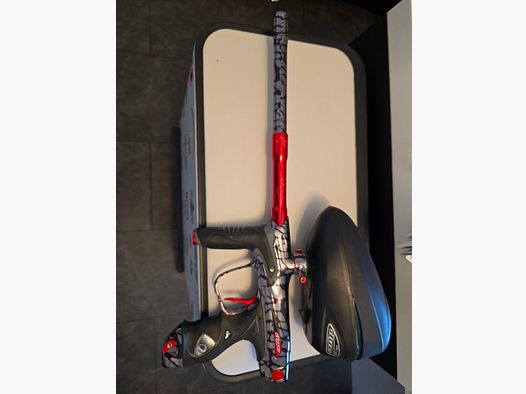 Paintball marker DYE DM15 .68 Cal