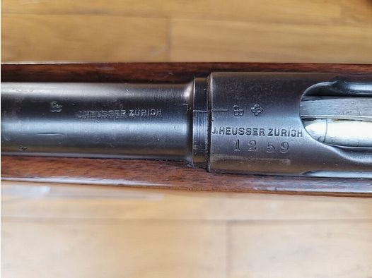 Rarissimo fucile Schmidt Rubin – mod.1889/1900 – Tiro ridotto precisione 22LR / prezzo di tiro – trasformazione degli anni '20 su un'arma del primo anno di produzione – tutte le marcature militari originali – fluidità eccezionale – canna e legno splendidi – estetica perfetta – meglio di un Rolex!