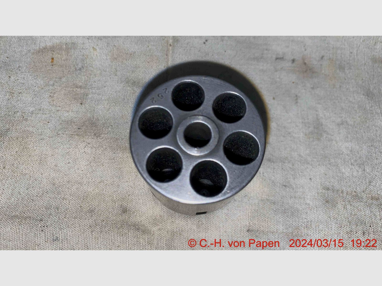 Revólver de percusión Spiller & Burr Cal. 36