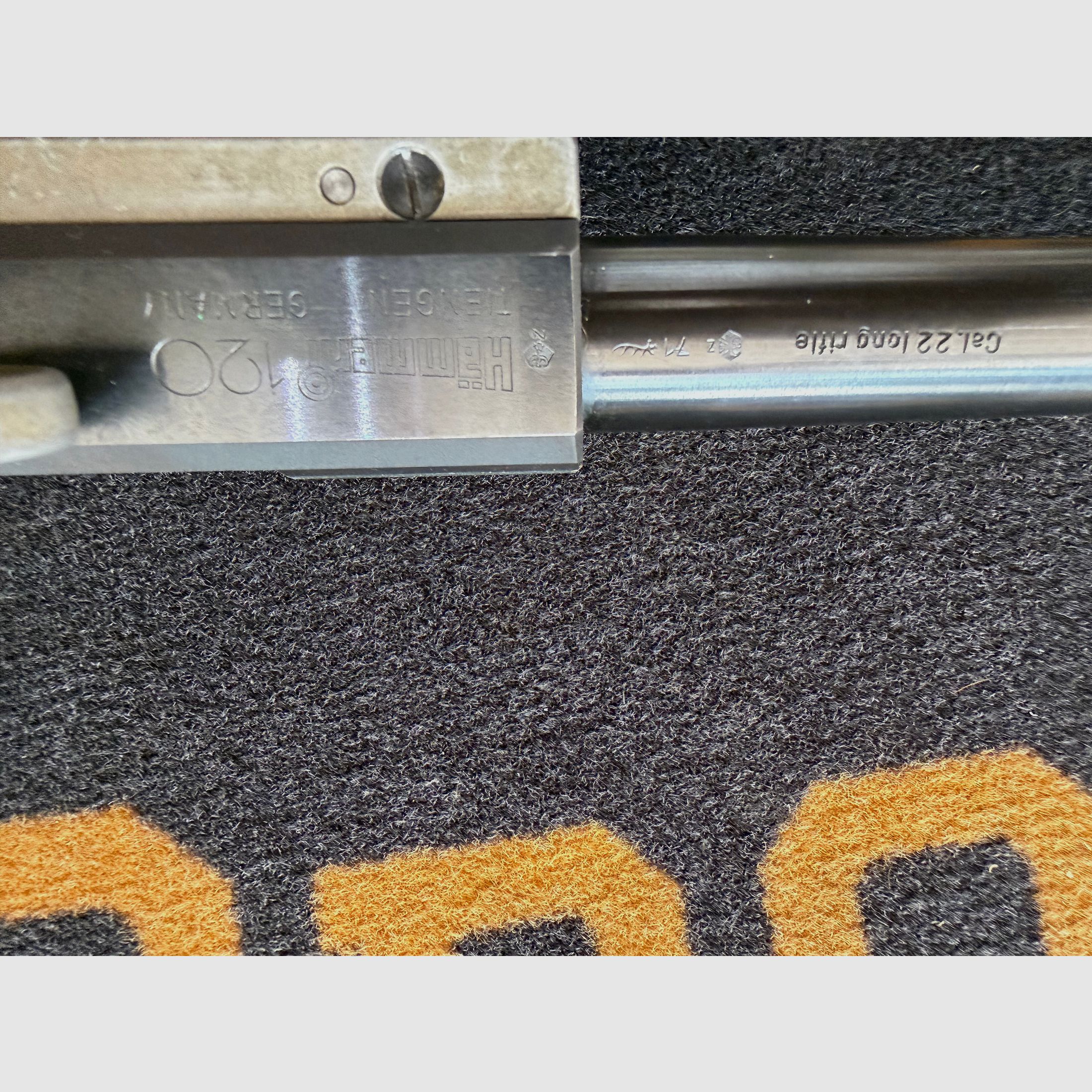 Freie Pistole Hämmerli  22lr mit orthopädischen Griff 