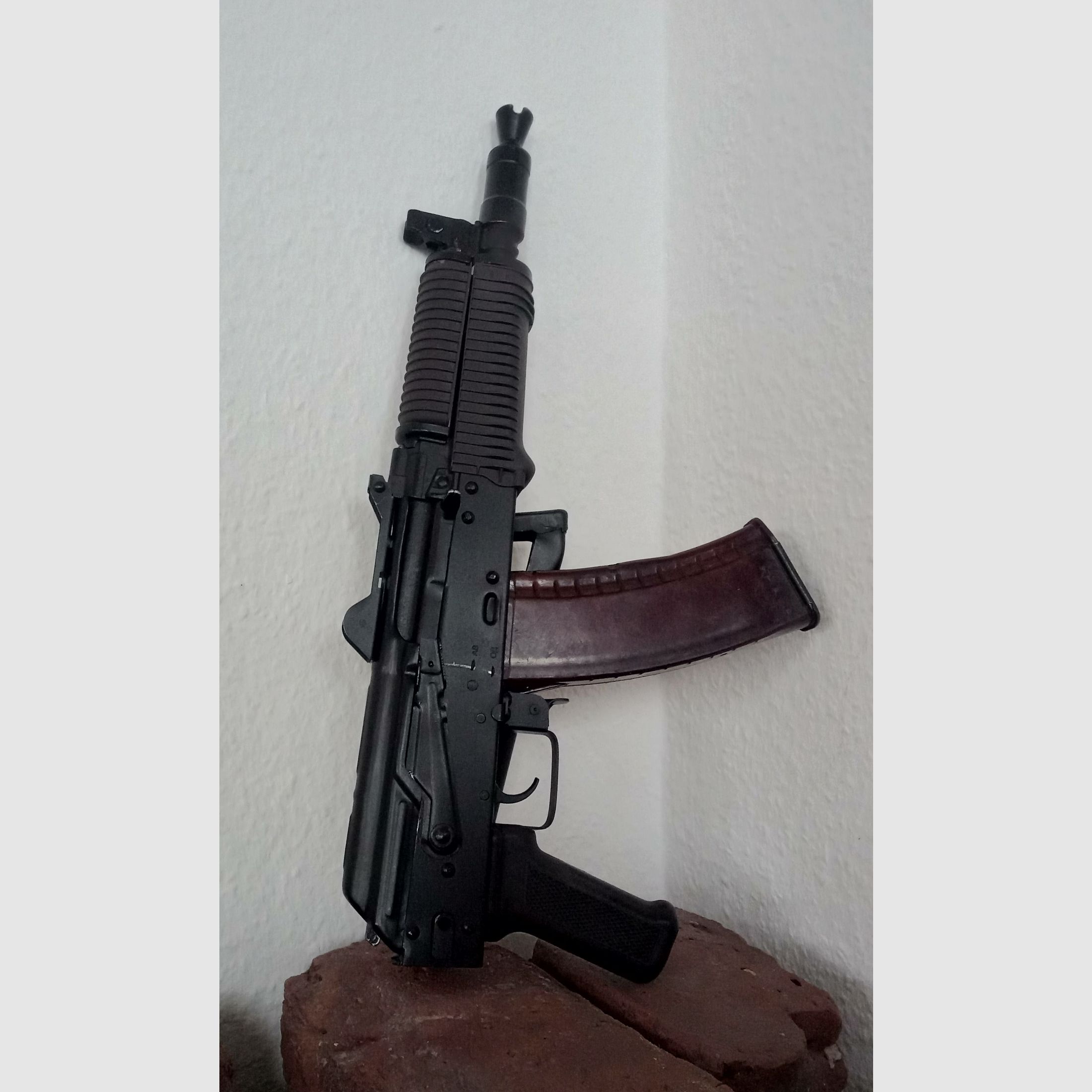 Vollstahl Co2 Yunker AKS-74u Deko von MWM Gillmann mit echten Teilen wahlweise mit Deko Plum   // AKSU Krinkov / russ-guns-de / 4,5mm BB