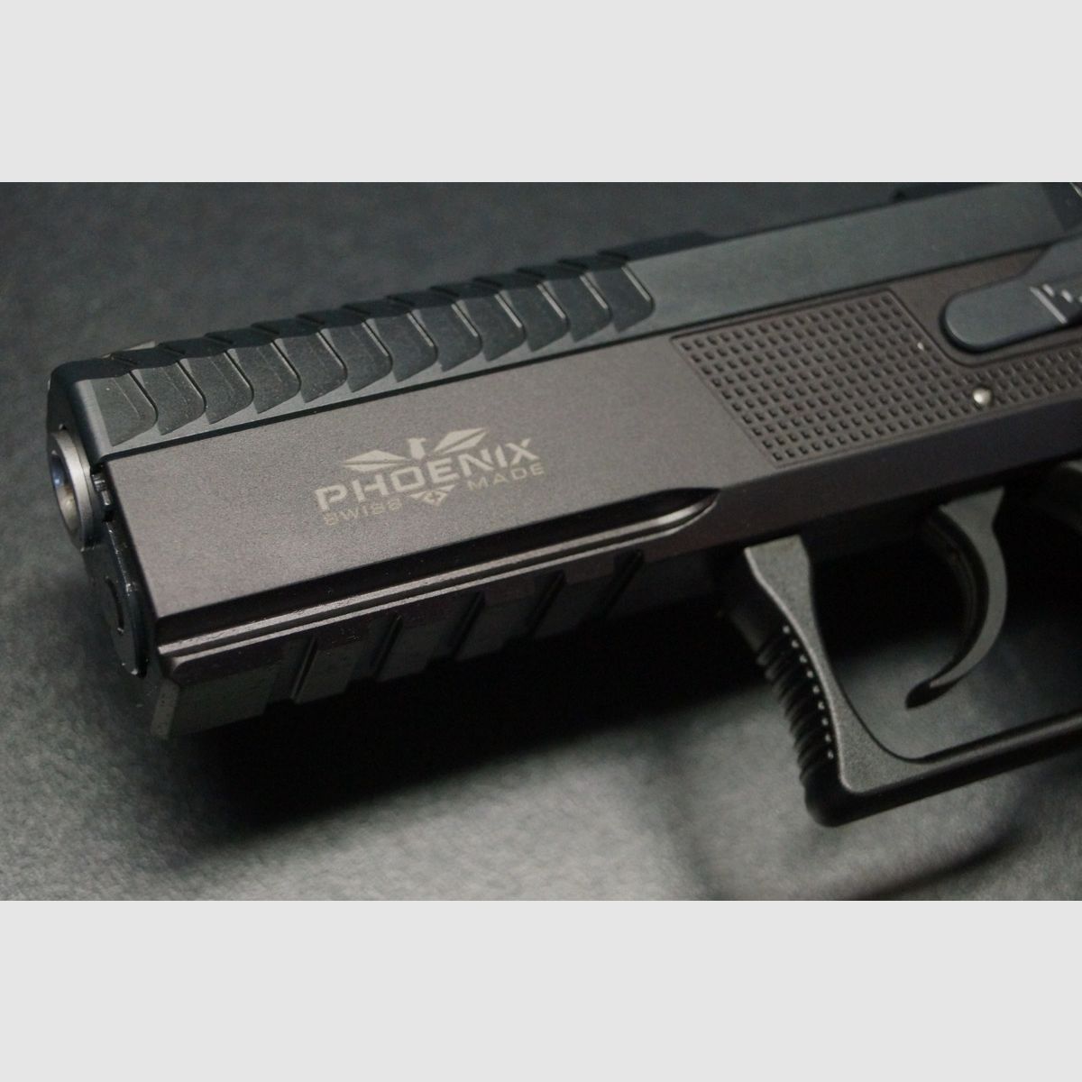 Phoenix Predator DA SA Swiss, Bild 5 von 8