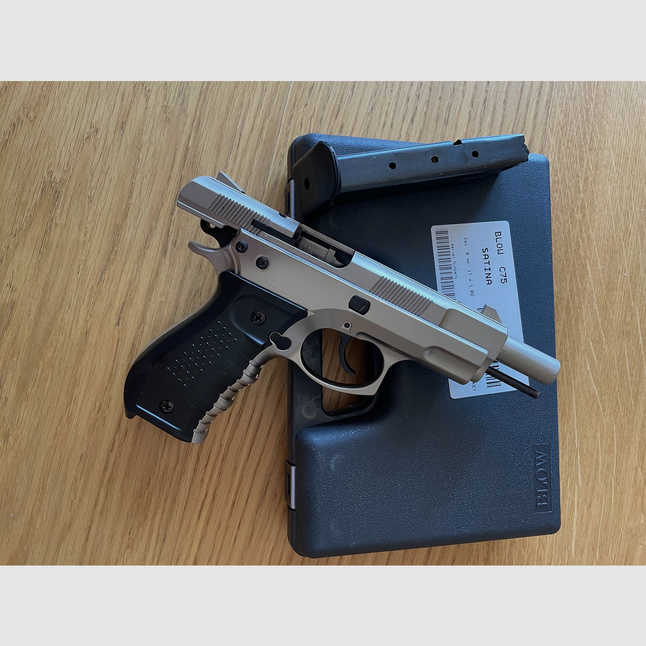 BLOW C75 Satin - 9 mm P.A.K. – pistola a salve - replica CZ-75 – spedizione in tutta l’UE
