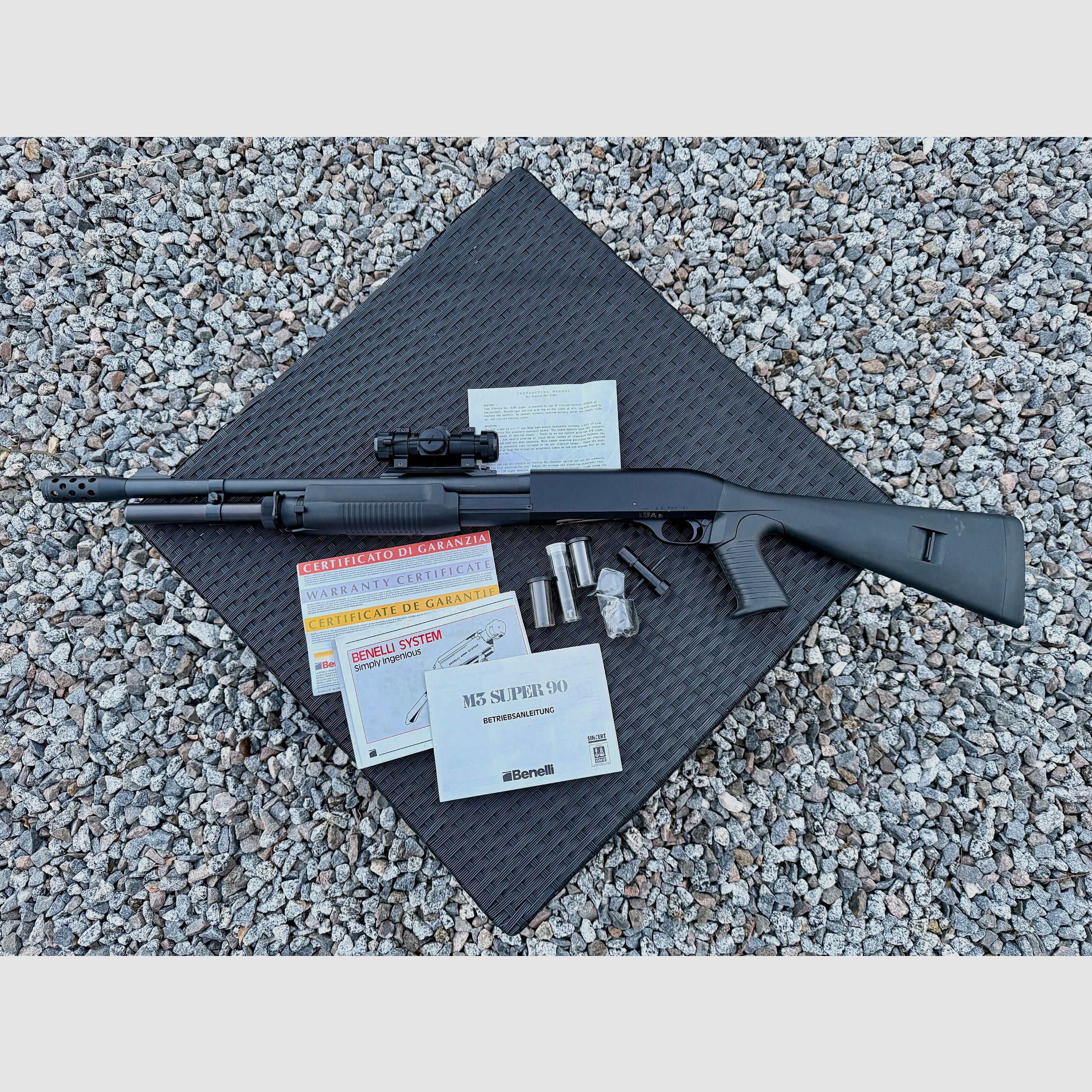 Benelli M3 Super 90 Electro Optic Sight 12/76