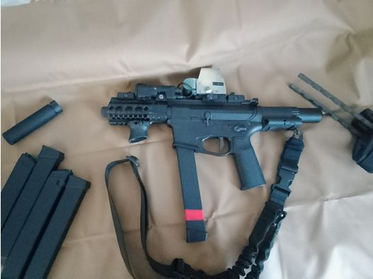 Ar9 /m45s The little black one for him.