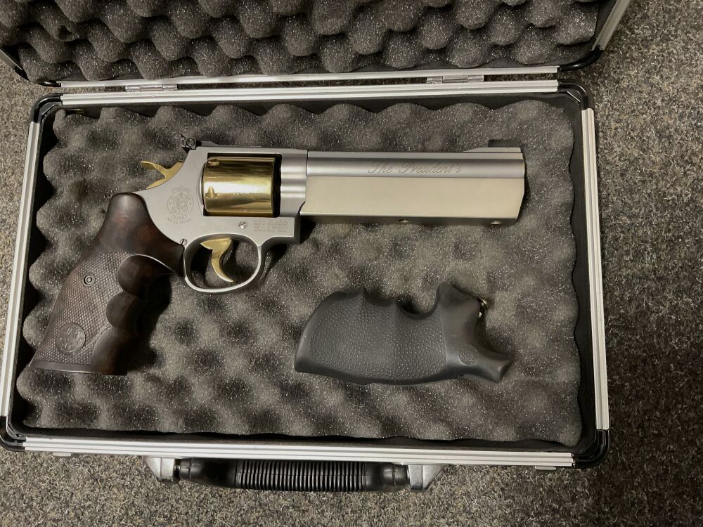 Smith & Wesson 686 357 Magnum Peformance Center The President´S