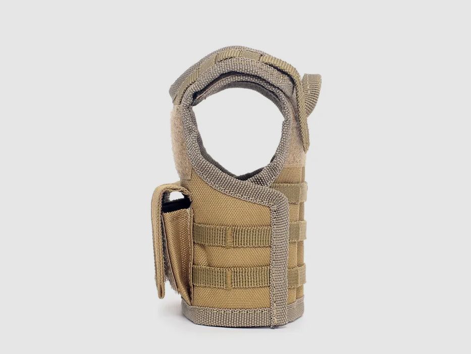 Mini Tactical Schutzweste mit Fronttaschen für Bierflasche / Weinflasche / Thermosflasche - Sand