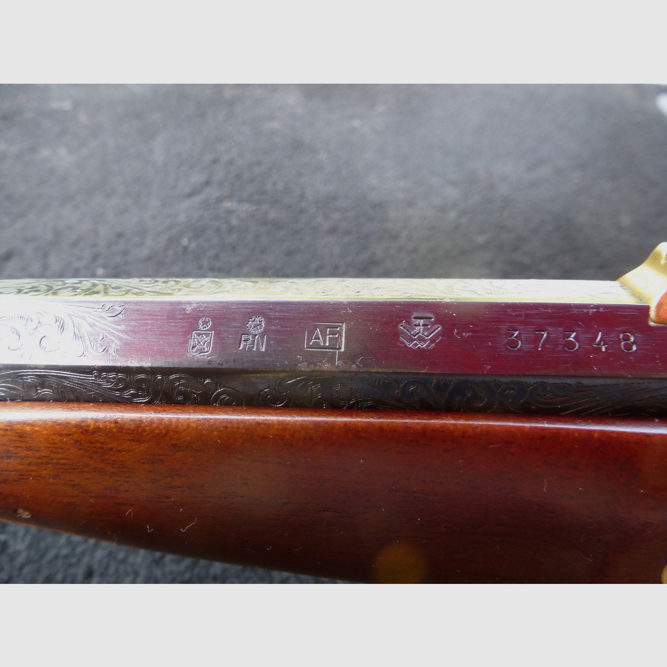 Pistolet à percussion Bounty - reproduction Petersoli