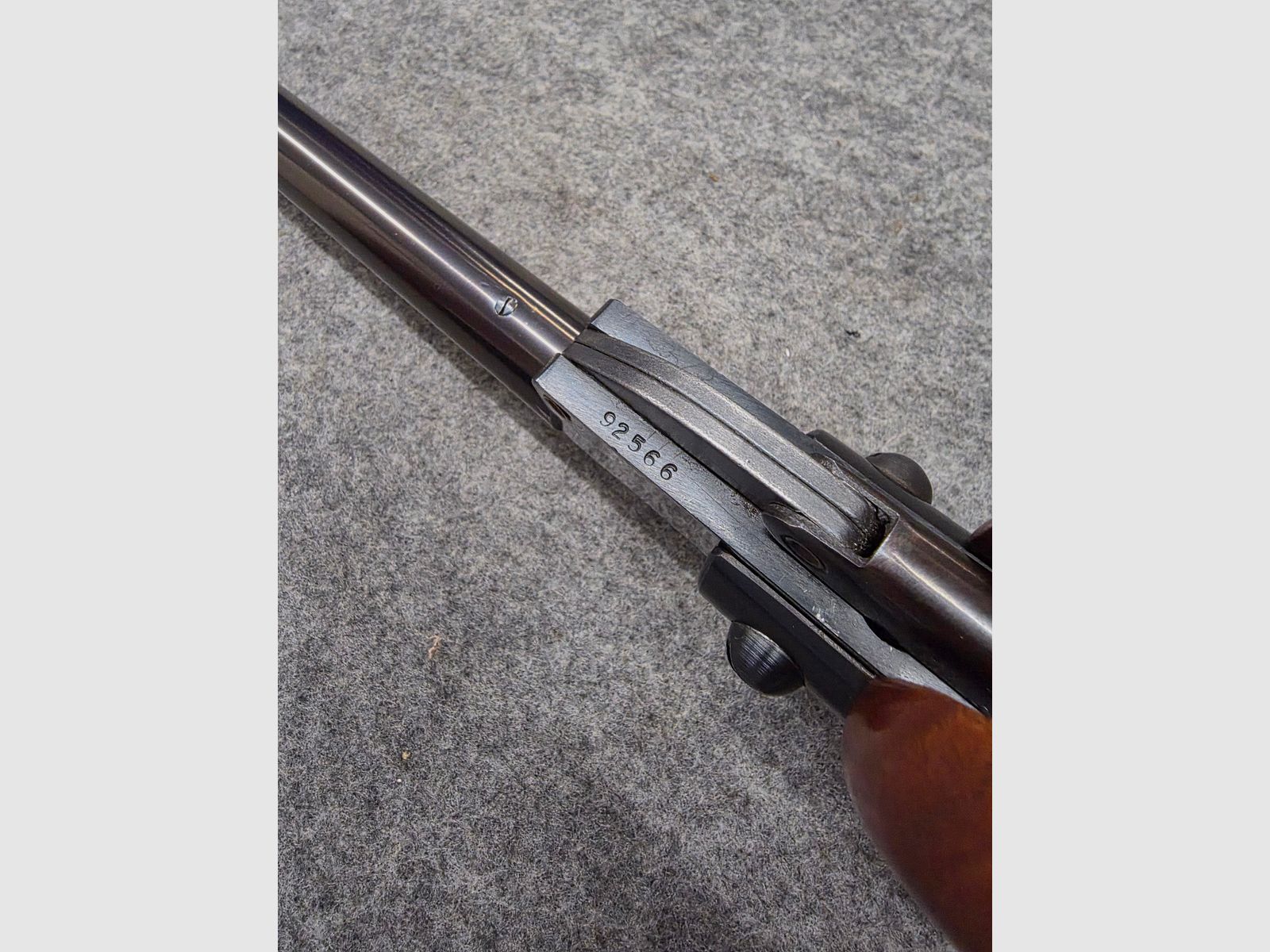 Zeer oude BURGO wierook HW55 T met Tiroler walnootkolf Knicker luchtgeweer zonder F-teken uit de jaren 60 cal. 4,5mm Diabolo